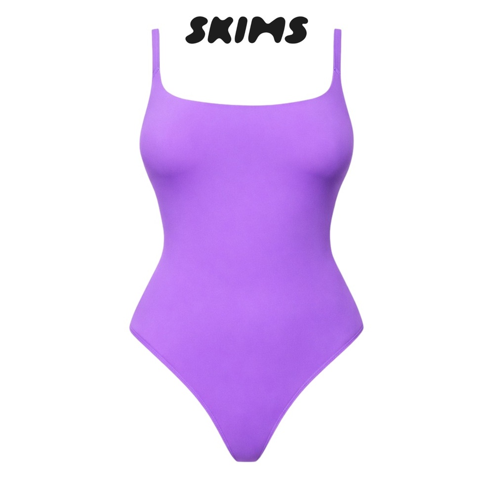 🌷NWOT SKIMS Fits Everybody Square Neck Bodysuit Ultra Violet Thong Low back